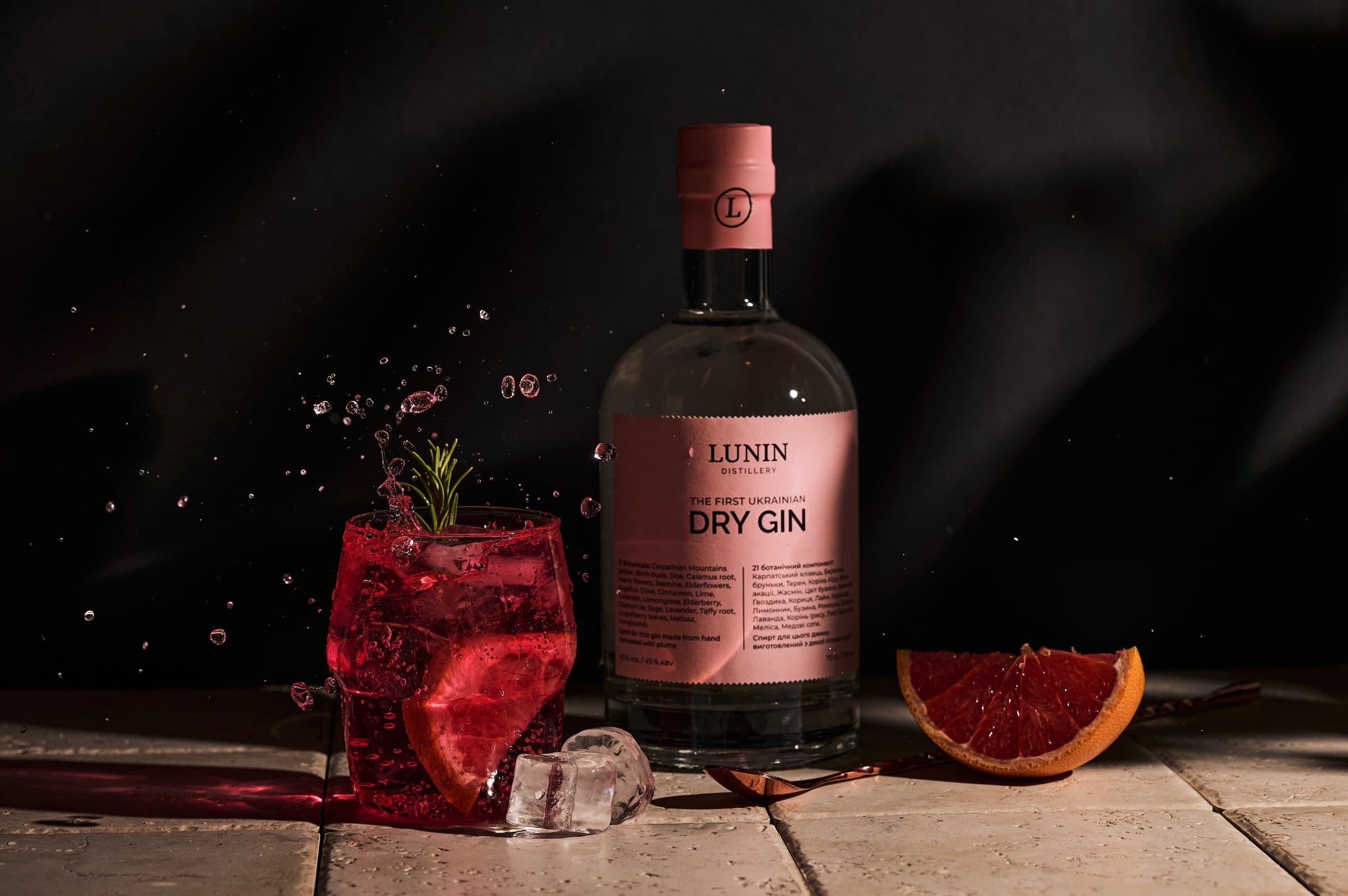 Lunin Cocktail Bar — Lunin Dry Gin y coctelería de autor